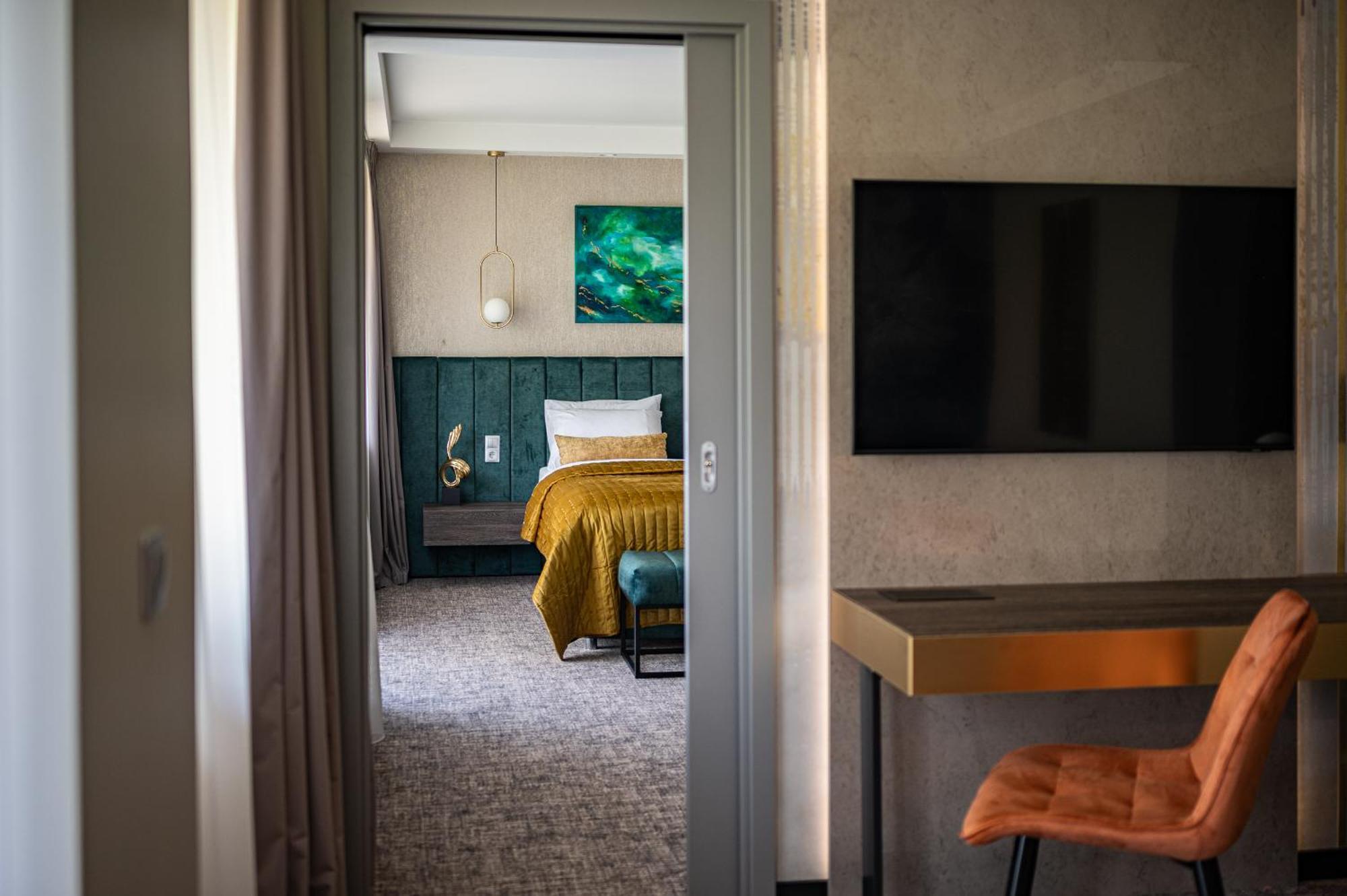 Hotel Azur Premium Siófok Extérieur photo
