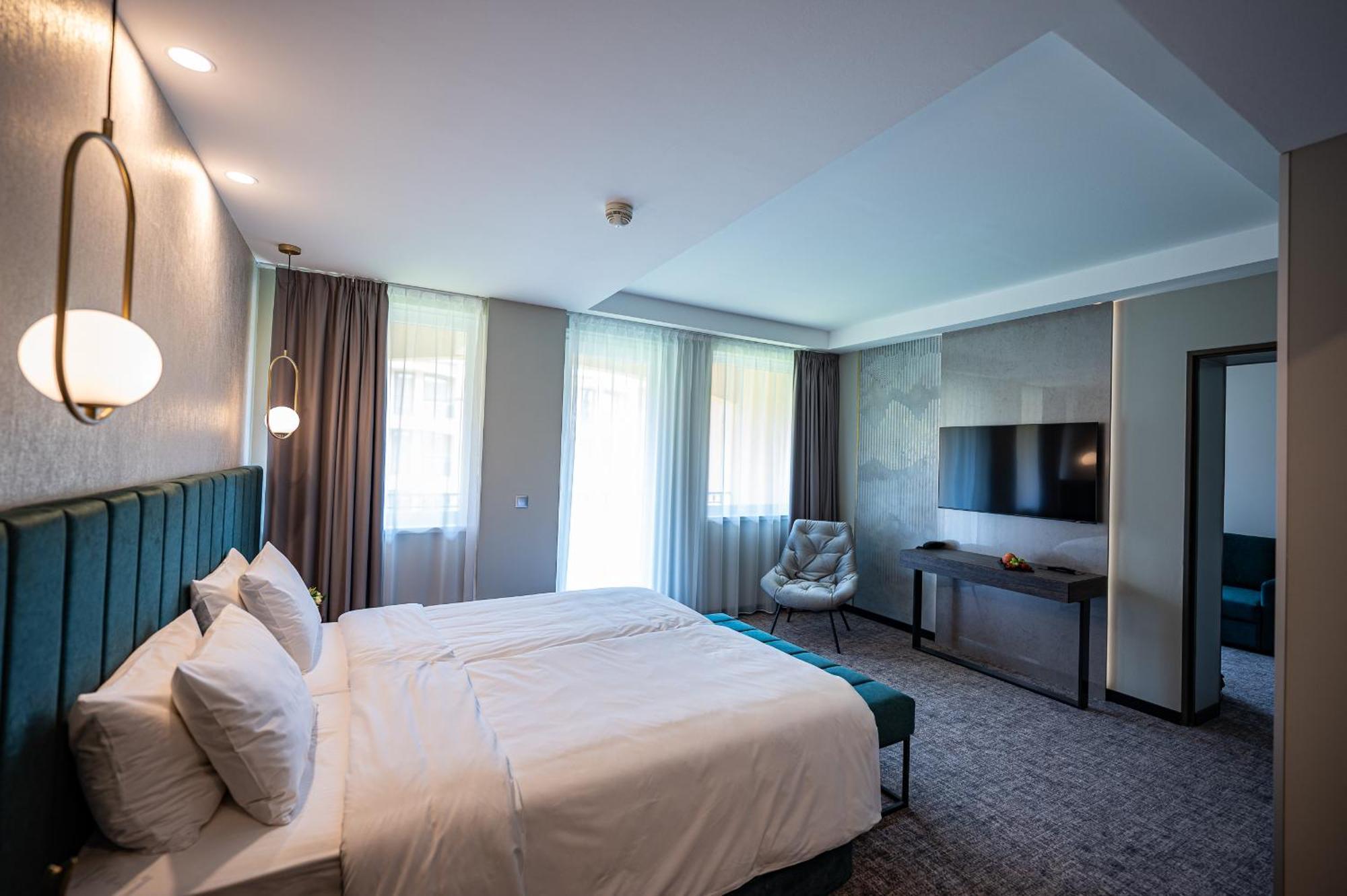 Hotel Azur Premium Siófok Extérieur photo